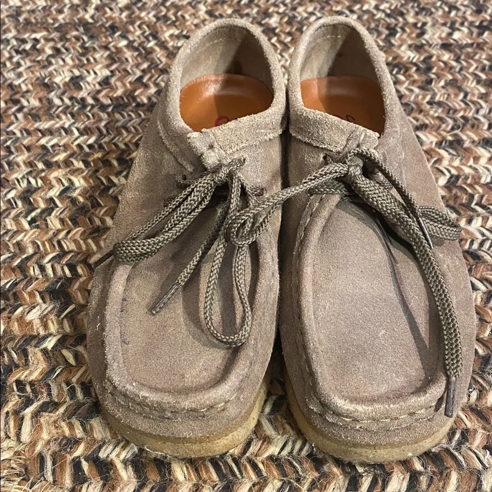Clarks Women's Taupe Suede Wallabee Ankle Boots